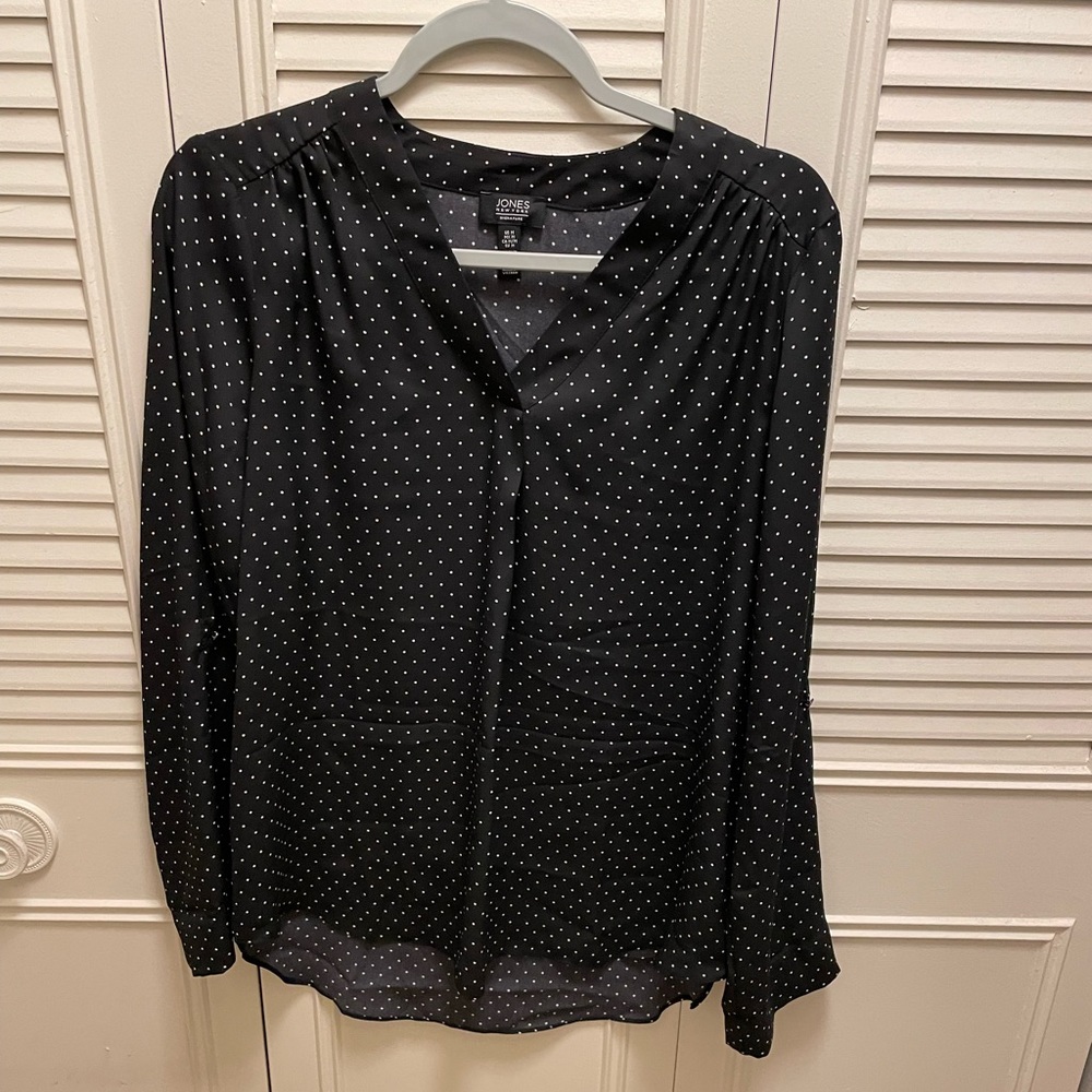 Black Shirt - M